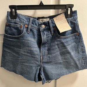 Madewell “The Perfect Jean Short” Size 27 High Waist